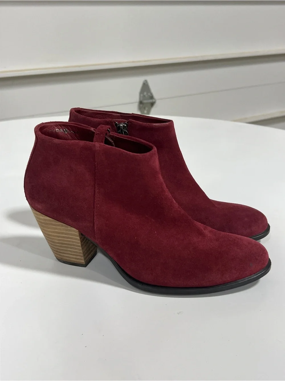 Ecco Women's Burgundy Suede Ankle Booties